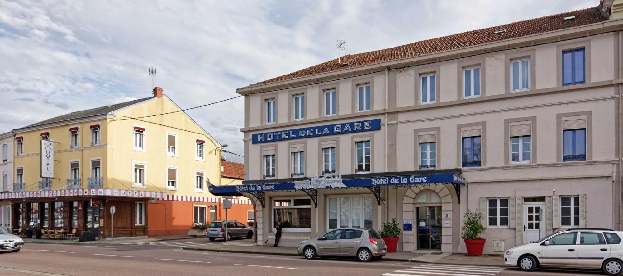 Contact De La Gare Et Son Restaurant Cote A Cote 3* Autun